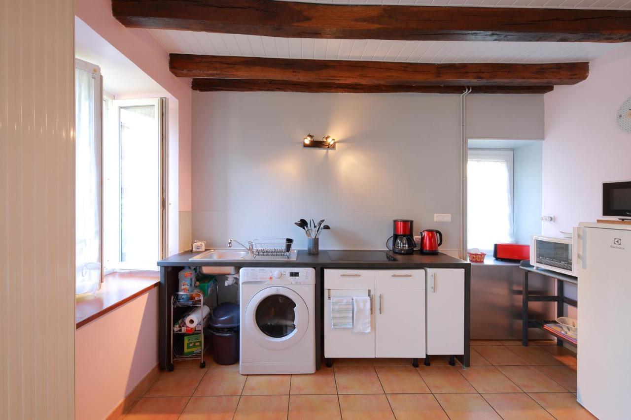 Latillé Gite La Loge Des Fees מראה חיצוני תמונה