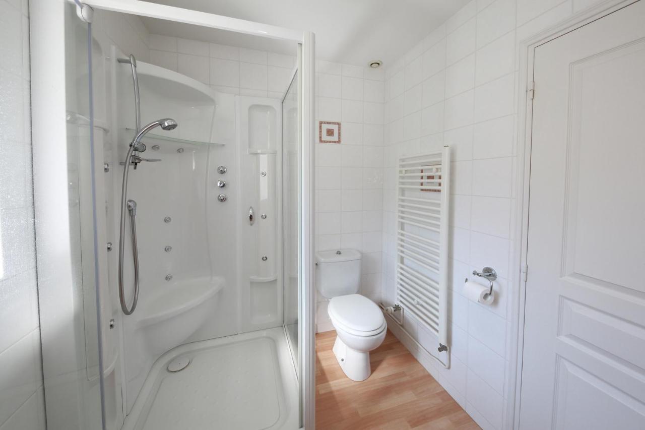 Latillé Gite La Loge Des Fees מראה חיצוני תמונה